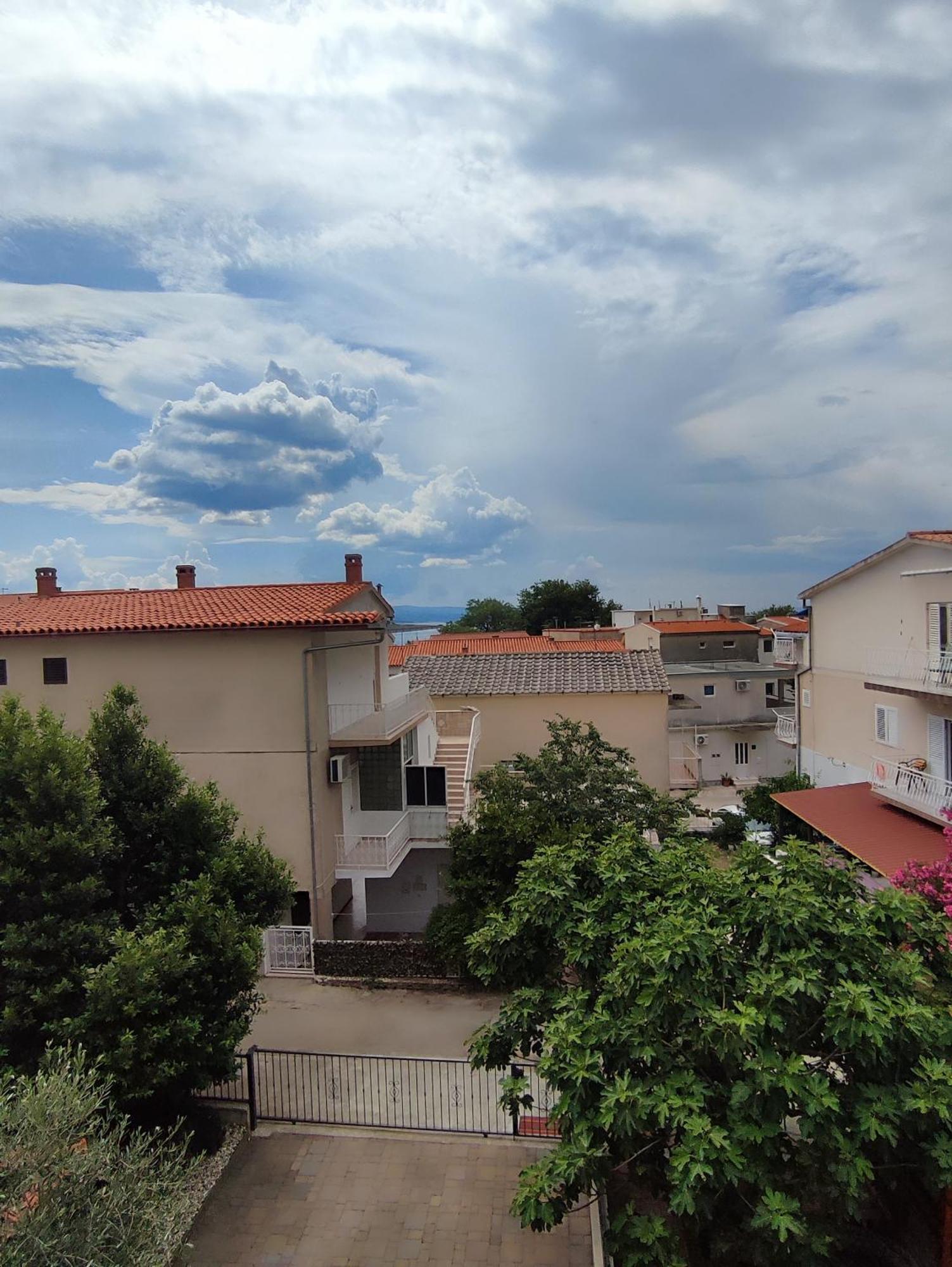 Apartments Divna Baška Voda Exteriör bild