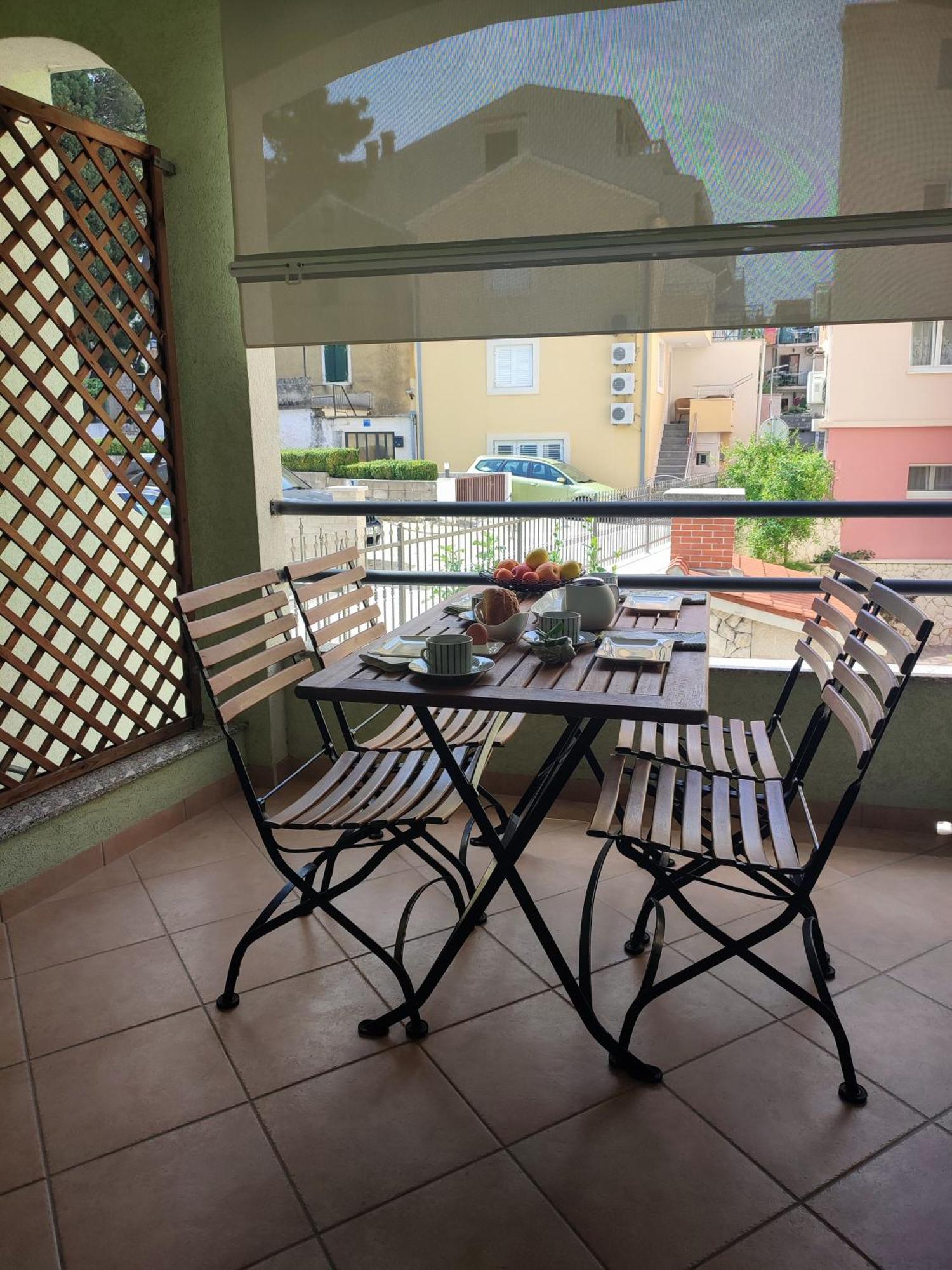 Apartments Divna Baška Voda Exteriör bild